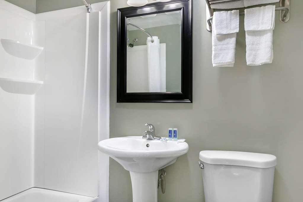 Knights Inn Bristol Levittown Kamer foto