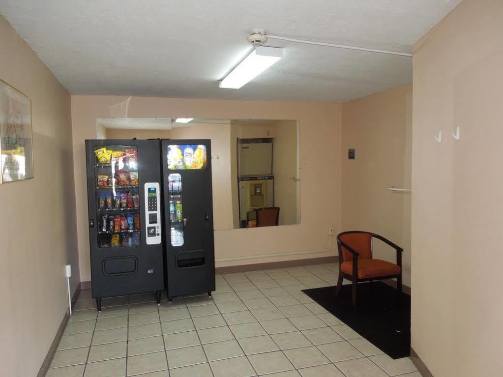 Knights Inn Bristol Levittown Buitenkant foto